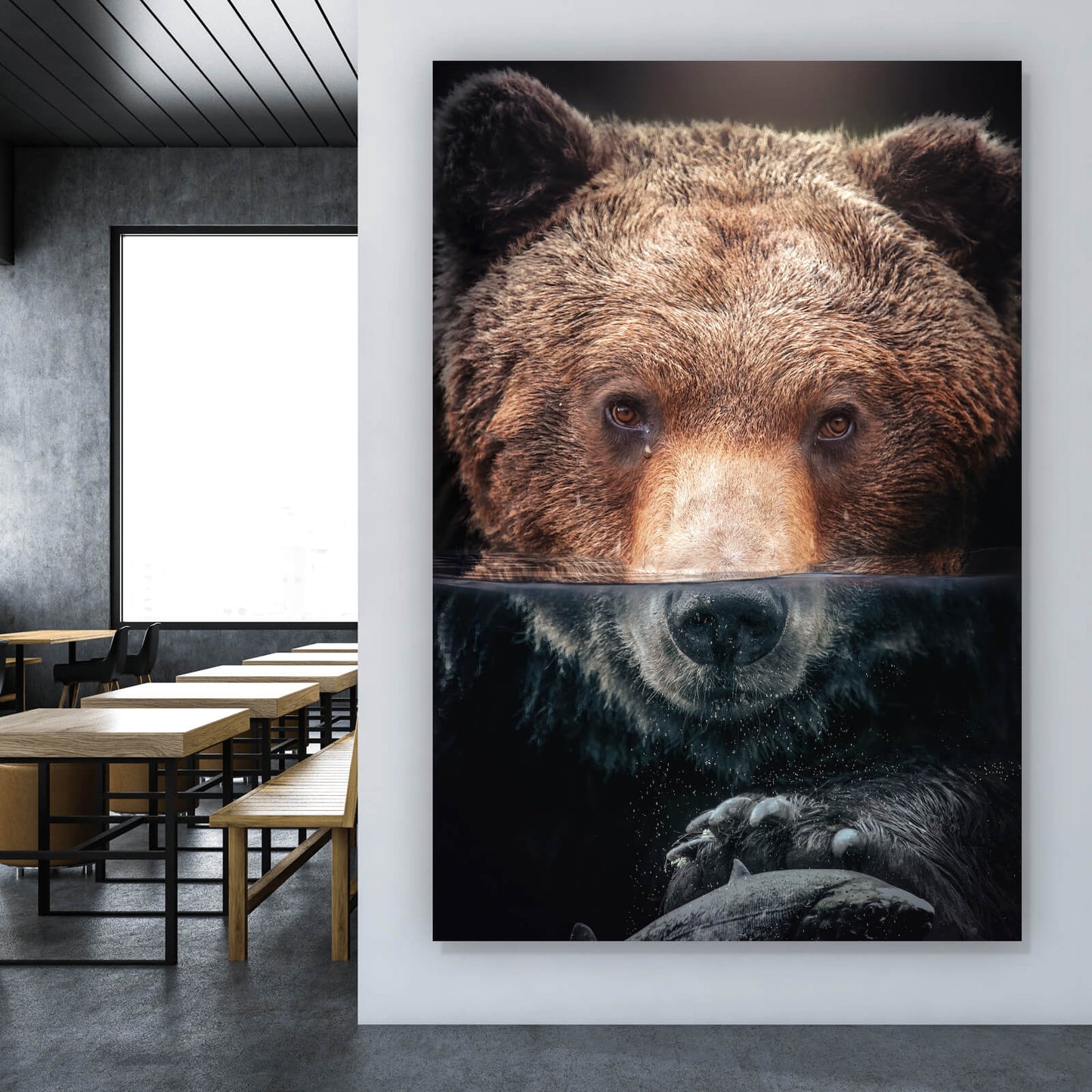 Leinwandbild Bär unter Wasser Hochformat