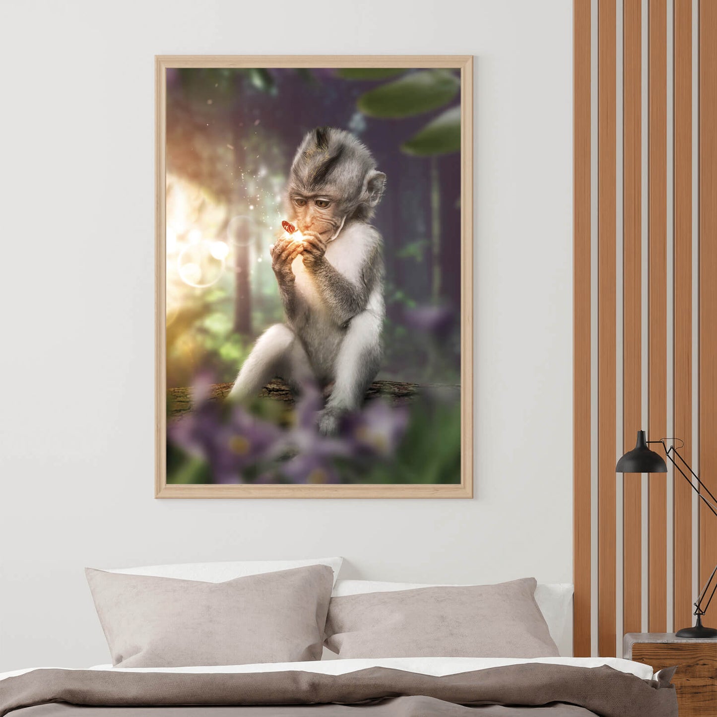 Poster Babyaffe mit Schmetterling Hochformat