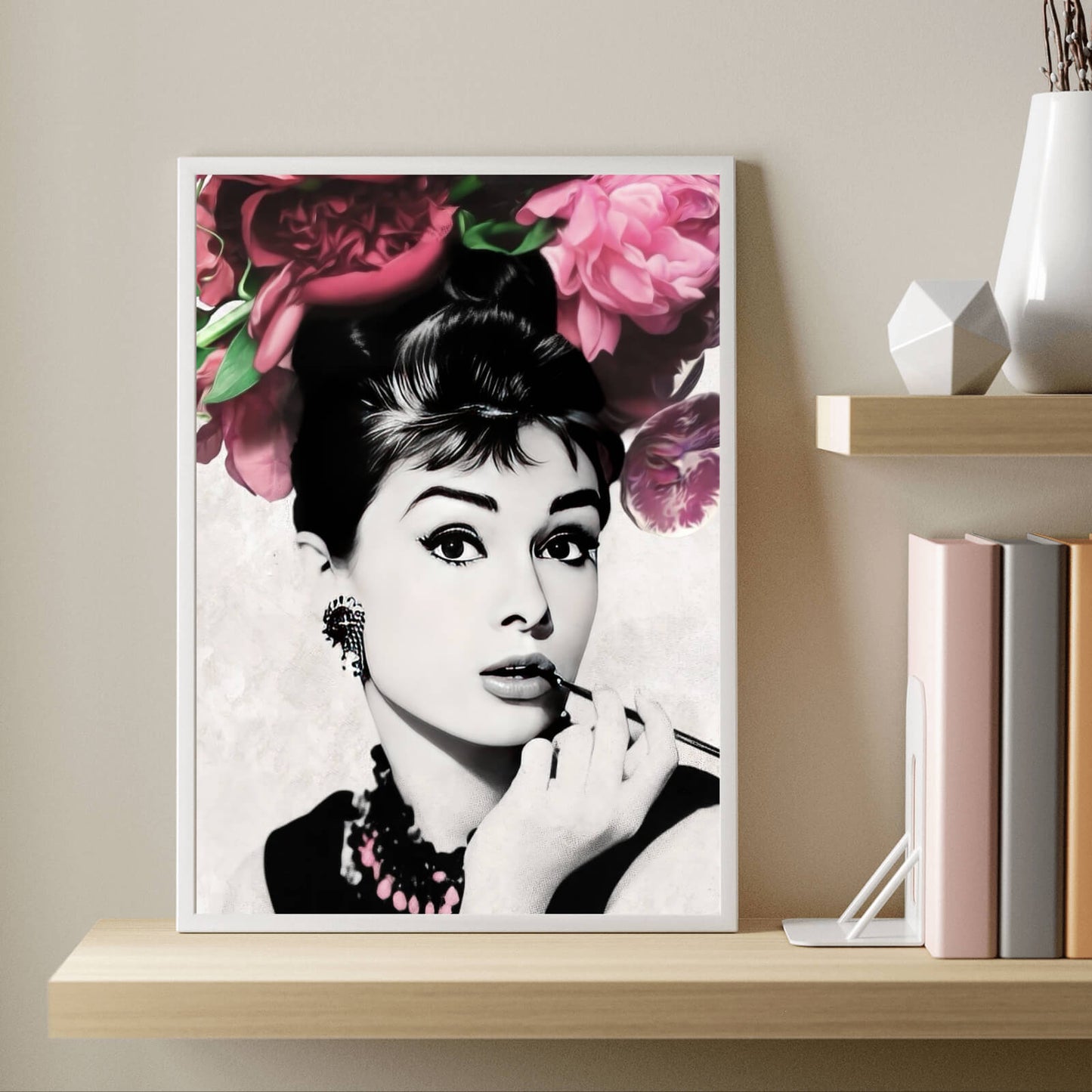 Poster Portrait Audrey mit Blumenschmuck Hochformat