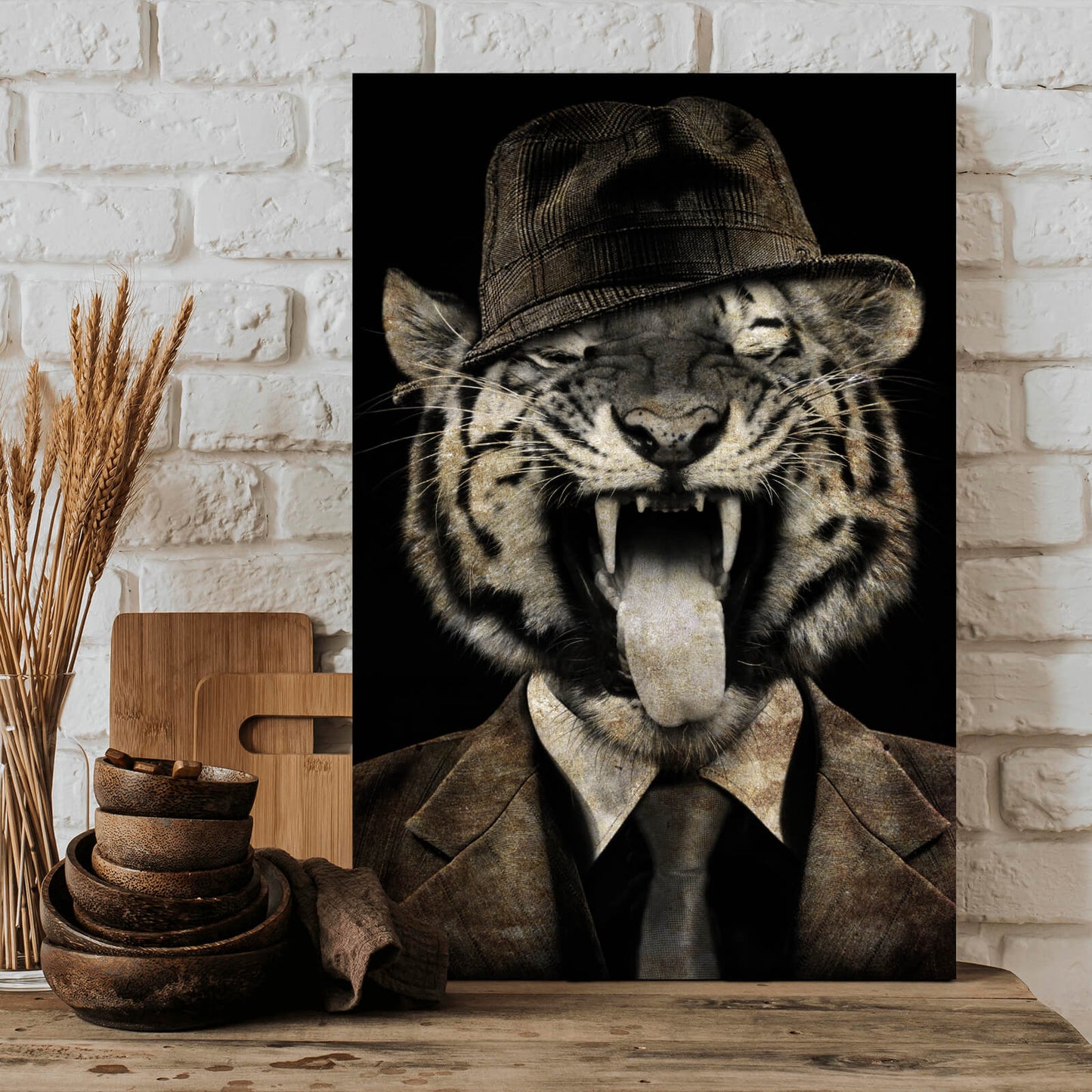 Leinwandbild Tiger im Anzug Hochformat