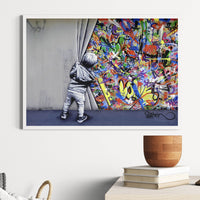 Poster Banksy Junge vor Graffiti Wand Querformat