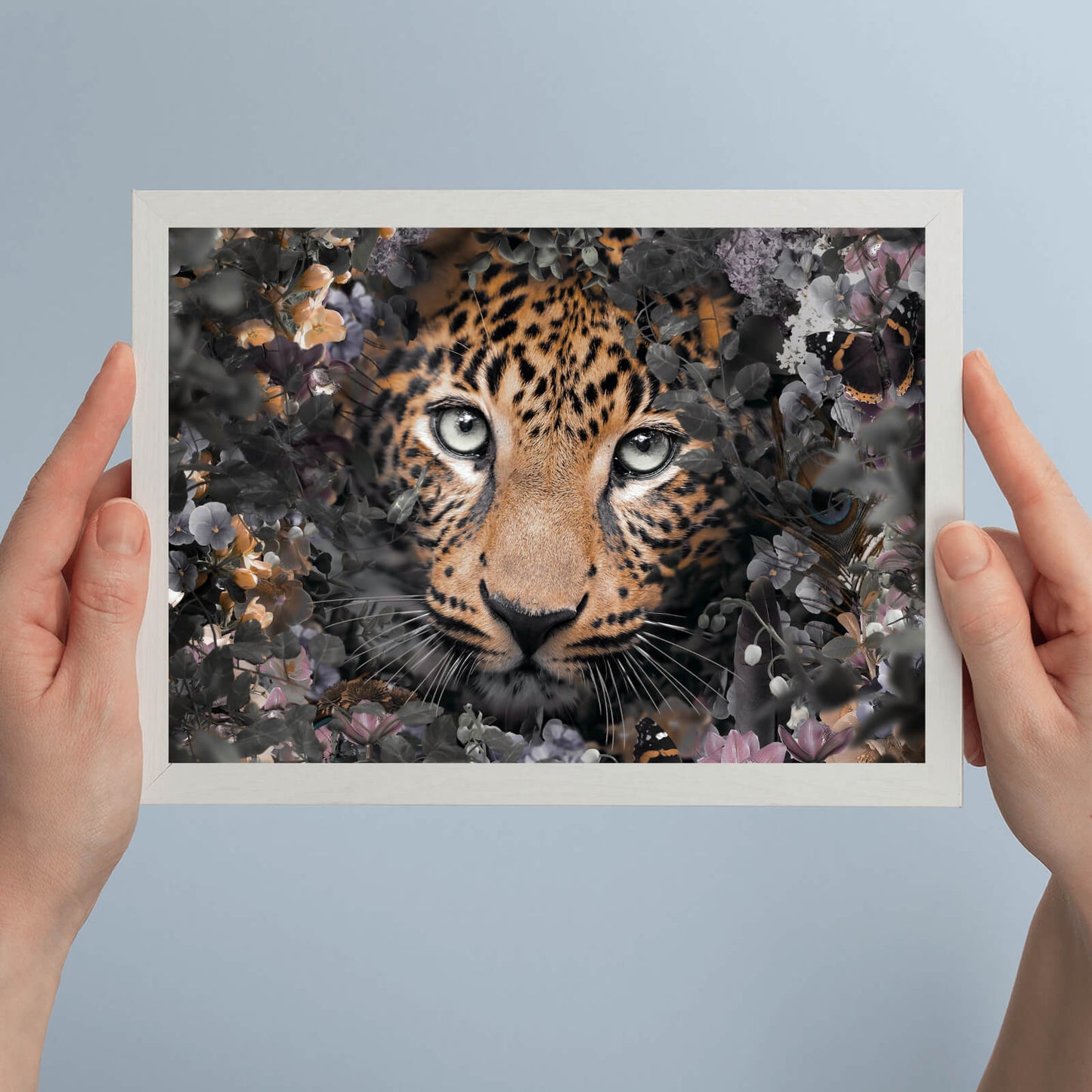 Poster Leopard in Blumen Querformat